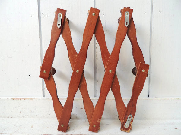 【レトロ可愛いデザイン】古い木製・ジャバラ式・アンティーク・ハットラック/コートフック USA