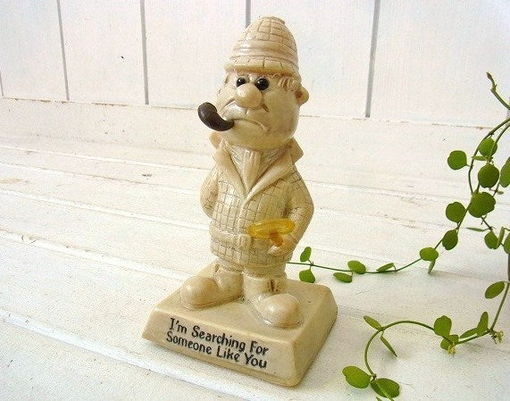 ルーペを持った男性の1970年製・ヴィンテージ・メッセージドール/人形 USA