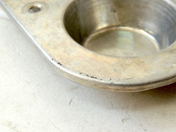 【COMET社・6穴】アルミ製・ヴィンテージ・マフィンモールド/菓子型USA