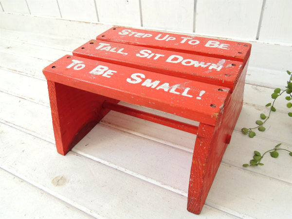 USA!英文字入りの赤色・ヴィンテージ・木製ステップスツール/踏み台/子供イス