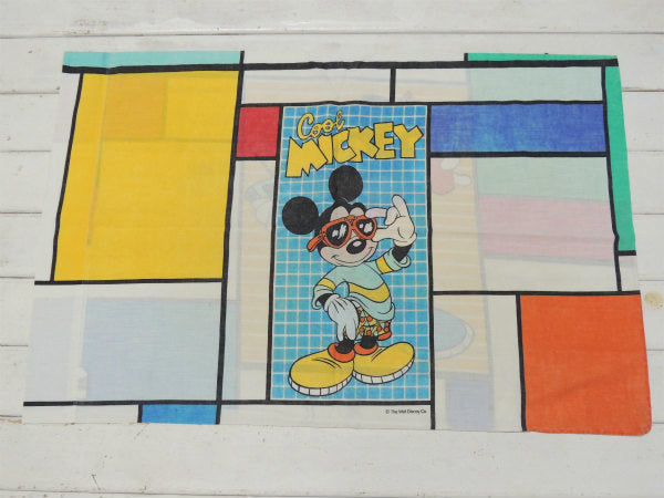 【ミッキーマウス】サングラス姿のクール柄・ヴィンテージ・ピロケース/枕カバー USA