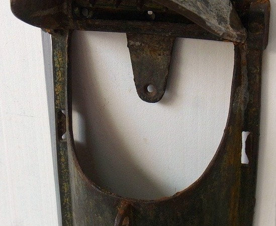 黒色のキャストアイアン製・アンティーク・メールボックス/郵便受け/ポスト USA