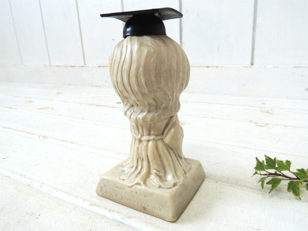 アカデミックドレス姿の女の子・70’s・ヴィンテージ・メッセージドール/人形