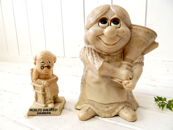 トロフィーを抱えたママ・ビッグサイズ・60’s・ヴィンテージ・ドール/人形