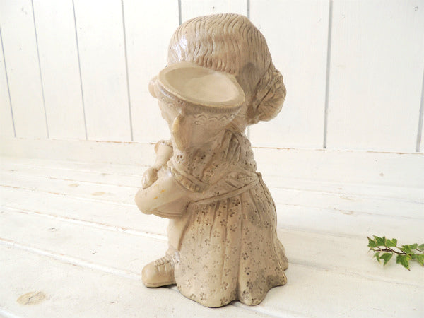 トロフィーを抱えたママ・ビッグサイズ・60’s・ヴィンテージ・ドール/人形