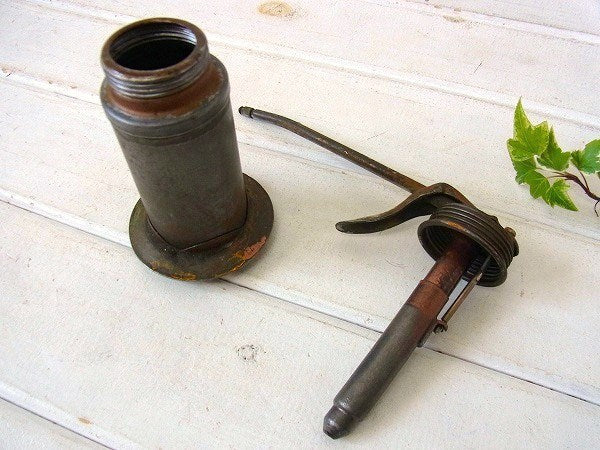 ジャンクなヴィンテージ・オイル差し/液体容器 USA