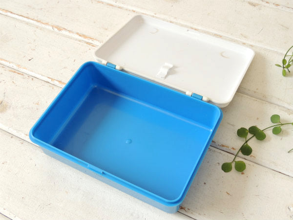 【FIRST AID】HOME&AUTO・家&車用・プラスティック製・ヴィンテージ・救急箱 USA