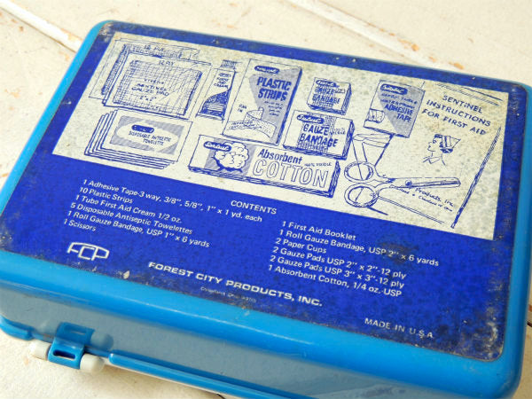 【FIRST AID】HOME&AUTO・家&車用・プラスティック製・ヴィンテージ・救急箱 USA