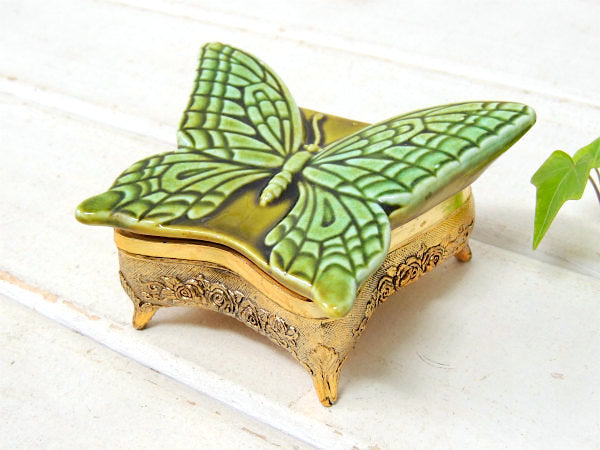 バタフライ型・脚付きの小さなヴィンテージ・ジュエリーボックス/宝石箱/アクセサリーケース