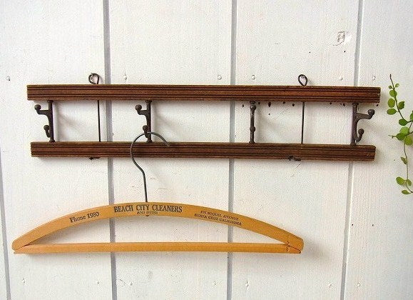 【木製×アイアン製】シャビーなアンティーク・壁掛け・4連ウォールフック・ハットラック・コートフック