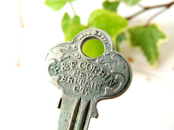 【P&F CORBIN・Key・2322039】古鍵・USA・アンティーク・キー・英数字