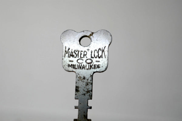 MASTER LOCK マスターロック キー  鍵 KEY USA アンティーク&ヴィンテージ