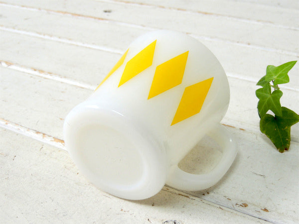 【Fire King】ファイヤーキング・イエロー・ダイヤ・Dハンドル・マグカップ/50's