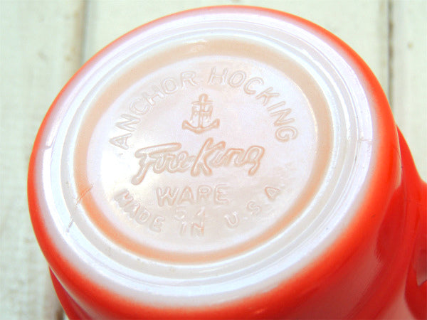 【FireKing】ファイヤーキング・赤色・スタッキング・マグカップ・Cハンドル・食器 USA