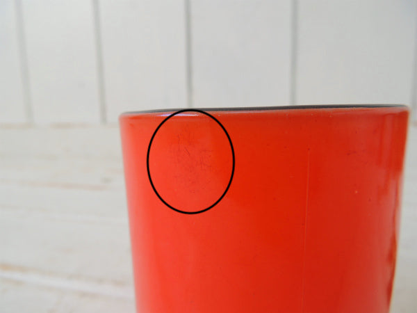 【FireKing】ファイヤーキング・赤色・スタッキング・マグカップ・Cハンドル・食器 USA