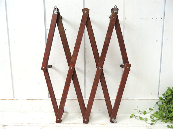 ノスタルジックな古い木製・ジャバラ式・アンティーク・ハットラック/コートフック USA