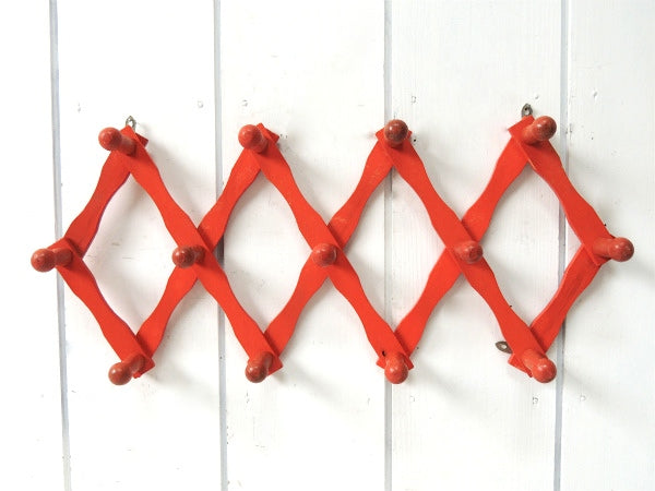 【レトロポップ】オレンジ色・木製・ジャバラ式・ヴィンテージ・ハットラック/コートフック USA