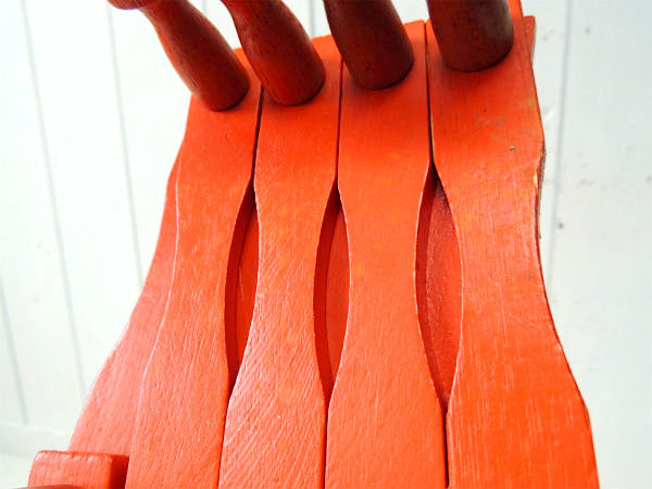 【レトロポップ】オレンジ色・木製・ジャバラ式・ヴィンテージ・ハットラック/コートフック USA