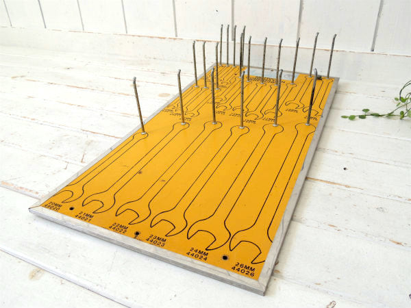 USA コンビネーションレンチ・ヴィンテージ・壁掛けボード・ツールホルダー・工具収納・ガレージ