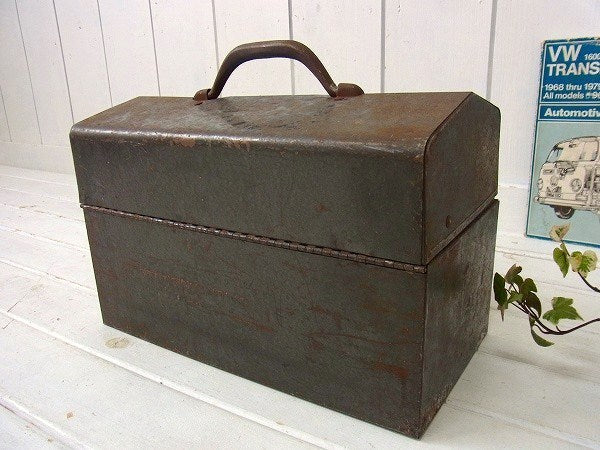 3段式のメタル製・ヴィンテージ・ツールボックス/ツールケース/工具箱 USA