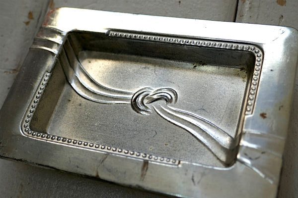 1947-1952 アールデコ メタル ビンテージ 灰皿 アシュトレイ 小物 里帰り品 JAPAN