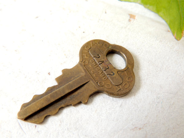 【CHICAGO LOCK】真鍮製・ヴィンテージ・鍵・キー・USA・アクセサリー・ナンバー2432