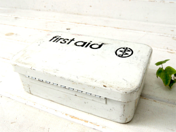 【FIRST AID KIT・ファーストエイド】メタル製・ヴィンテージ・救急箱セット・ハサミ