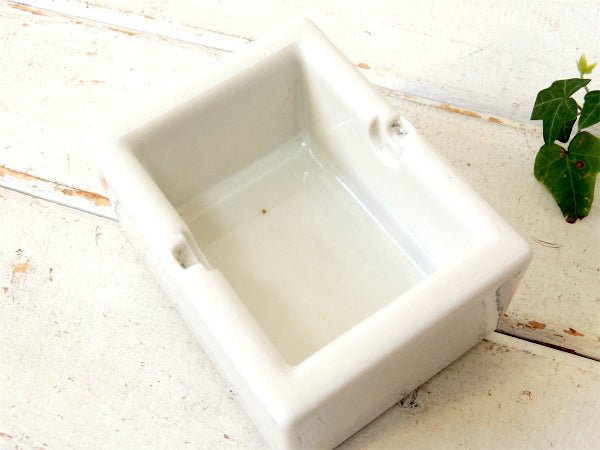 【SENGBUSCH・Lサイズ】ホワイト・陶器製・アンティーク・スタンプモイスチャー/切手ぬらし