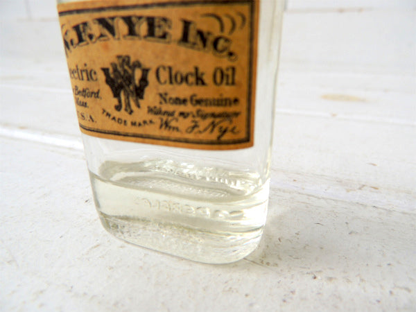 【W.F. NYE INC】USA!時計油の小さなアンティーク・ガラスボトル/ガラス容器