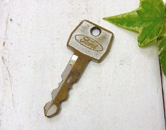 【Ford:フォード】アメリカ・ビンテージ・自動車キー・USA・