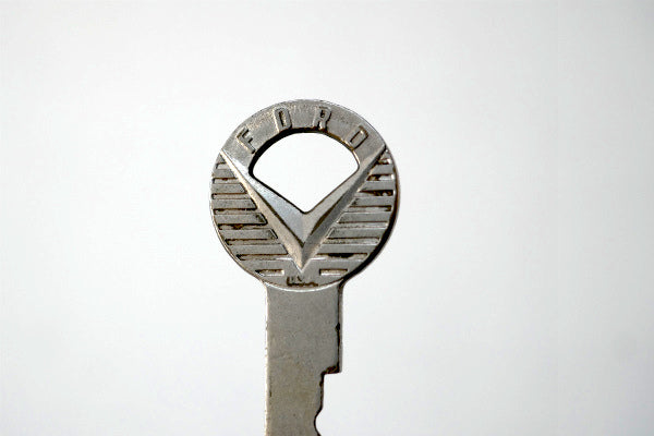 FORD フォード 1950's アメ車・ビンテージ・自動車 キー・US キーホルダー KEY