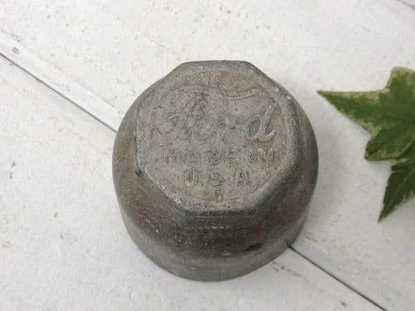 【FORD:フォード】ホイール・ハブキャップ・アメリカ・ビンテージ・自動車