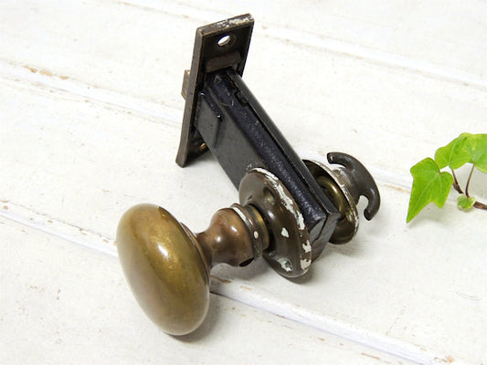 真鍮製・丸座&ラッチバックセット・アンティーク・ドアノブ&ドアレバー USA