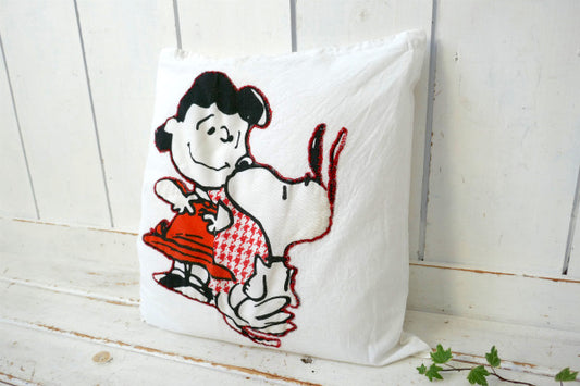 スヌーピー ルーシー ハンドステッチ 手刺繍 ハンドメイド ヴィンテージ クッションカバー 1点物 USA キャラクター