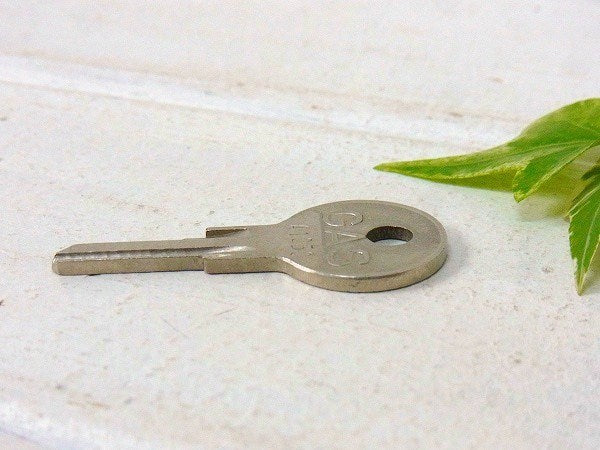 【GAS】A1050・ 鍵・アメリカ・ビンテージ・自動車キー・USA