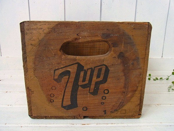 【7UP】セブンアップ・ドリンクのヴィンテージ・ウッドボックス/木箱 USA