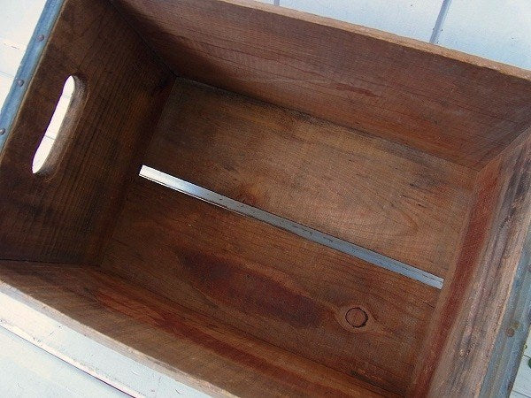 【7UP】セブンアップ・ドリンクのヴィンテージ・ウッドボックス/木箱 USA