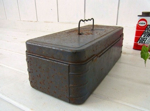 ダークグレー色・ブリキ製・ヴィンテージ・ツールボックス/工具箱/インダストリアル USA