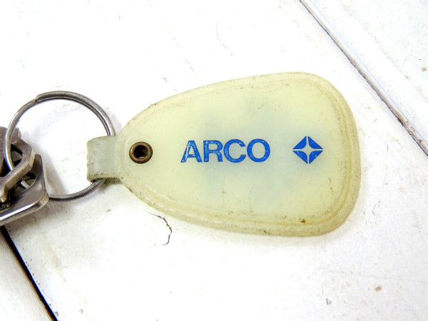 【ARCO・ガソリンスタンド】キーホルダー・鍵2本付き・USA・ビンテージ・GM