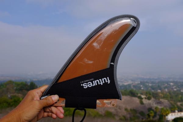 ロブマチャド 8.5 FUTUREFINS フューチャー シングルフィン ミッドレングス サーフボードUSA