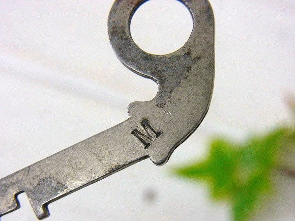 ピストル・鉄砲・銃・鍵・アンティーク・ヴィンテージ・キー・USA・KEY