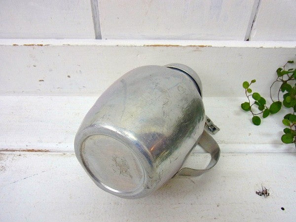 小さなアンティーク・アルミポット/水差し　USA