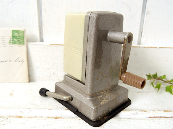 【BOSTON/ボストン】1つ穴・バキュームタイプ・ヴィンテージ・ペンシルシャープナー/鉛筆削り