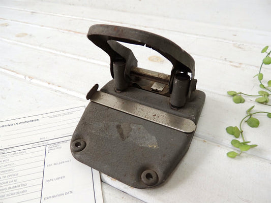 【MASTER PRODUCTS】メタル製・2つ穴・ヴィンテージ・ペーパーパンチ/穴あけパンチ