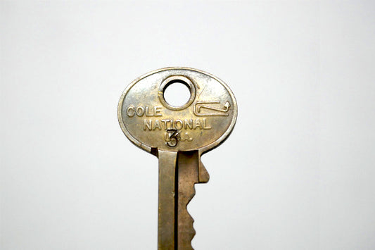 COLE NATIONAL・真鍮製・Key 古鍵・3刻印・USA・アンティーク・キー・英数字