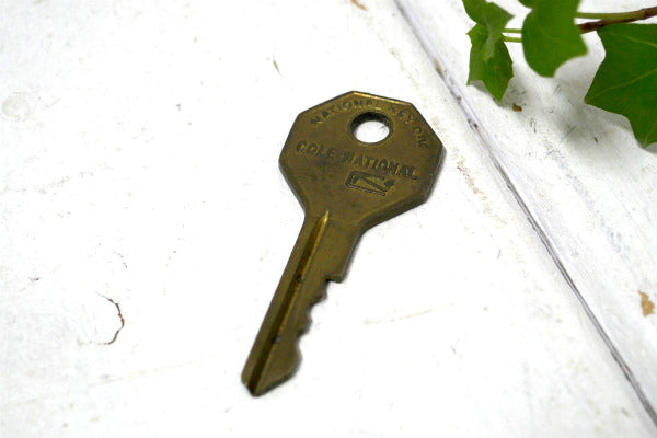 COLE NATIONAL・オハイオ州 真鍮製・Key・古鍵・USA・アンティーク・キー・英数字