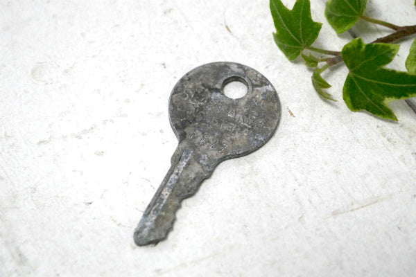 SLAYMAKER LANGASTER PA F627  オールド・ヴィンテージ・キー KEY・鍵