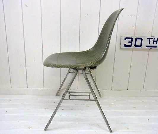 【ハーマンミラー】イームズ・シェルサイドチェア・FRP・ダークグリーン　USA