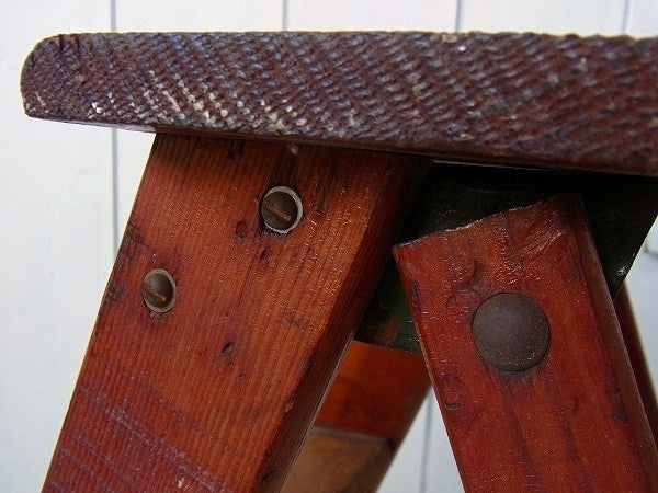 古い木製のアンティーク・ステップラダー/脚立　USA