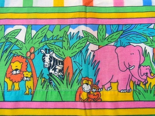 動物・アニマル・ジャングル柄・ヴィンテージ・ユーズドシーツ(ボックスタイプ)　USA